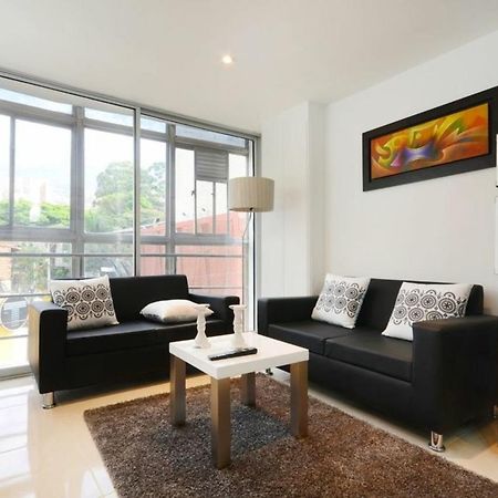 Apartamento Lleras Ac Hot Tub Medellín Esterno foto