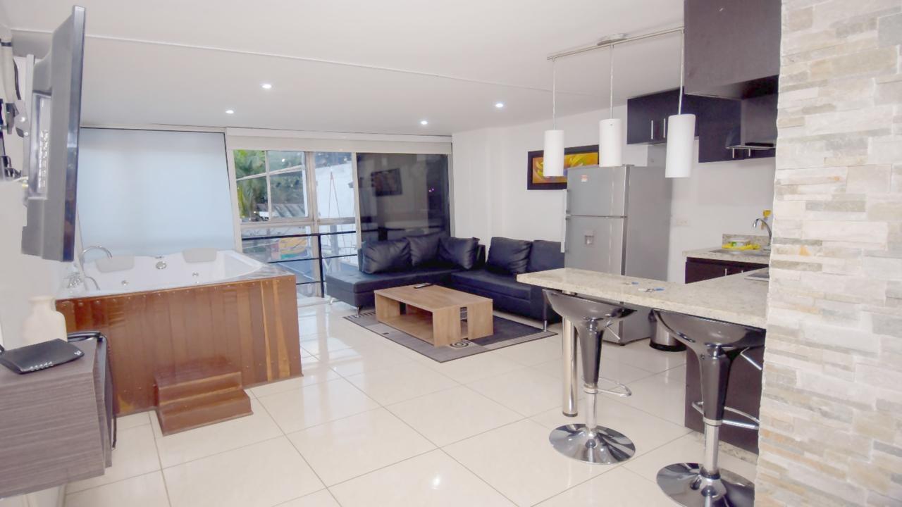 Apartamento Lleras Ac Hot Tub Medellín Esterno foto
