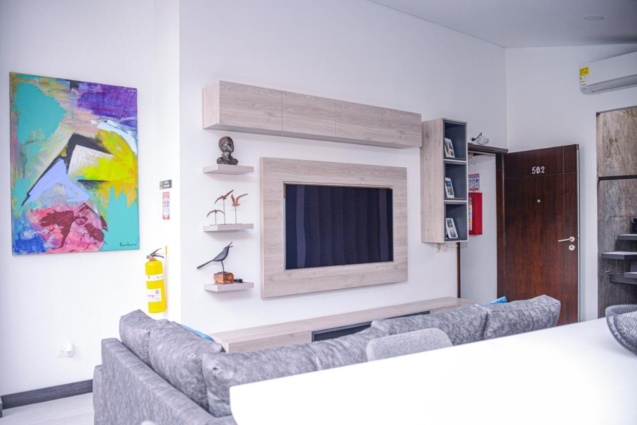 Apartamento Lleras Ac Hot Tub Medellín Esterno foto